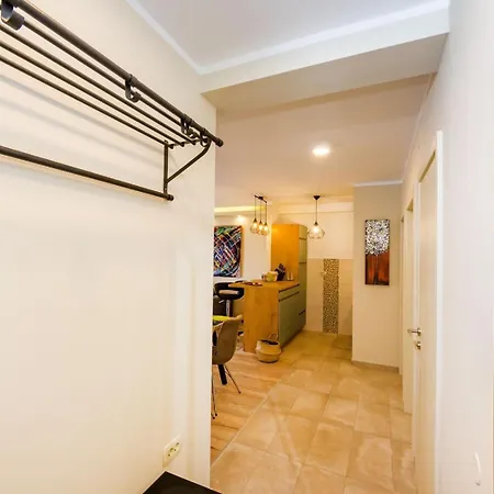 Ema 2br Apt. In Old Town Centre Zadar