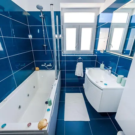 Apartmán Ema 2br Apt. In Old Town Centre Zadar