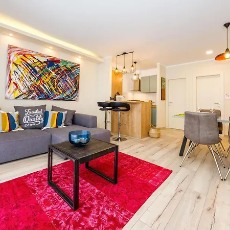 公寓 Ema 2br Apt. In Old Town Centre 扎达尔