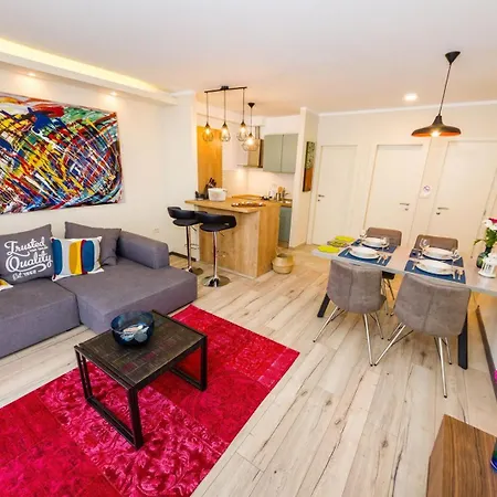 Ema 2br Apt. In Old Town Centre Apartmán Zadar