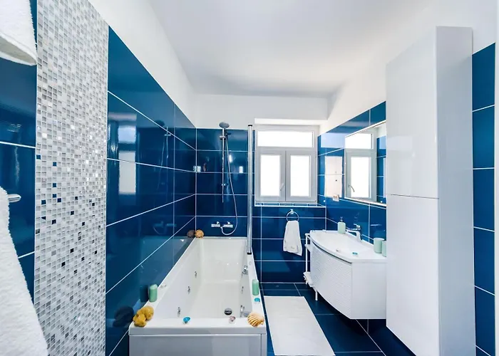 Ema 2br Apt. In Old Town Centre * 扎达尔