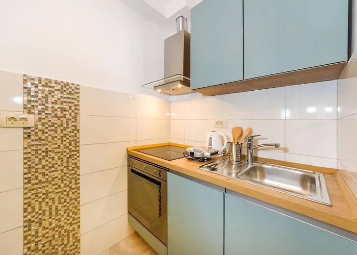 公寓 Ema 2br Apt. In Old Town Centre *