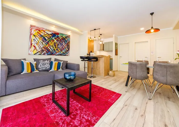 公寓 Ema 2br Apt. In Old Town Centre 扎达尔