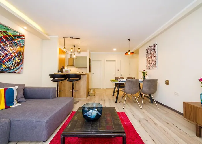Ema 2br Apt. In Old Town Centre * זאדאר